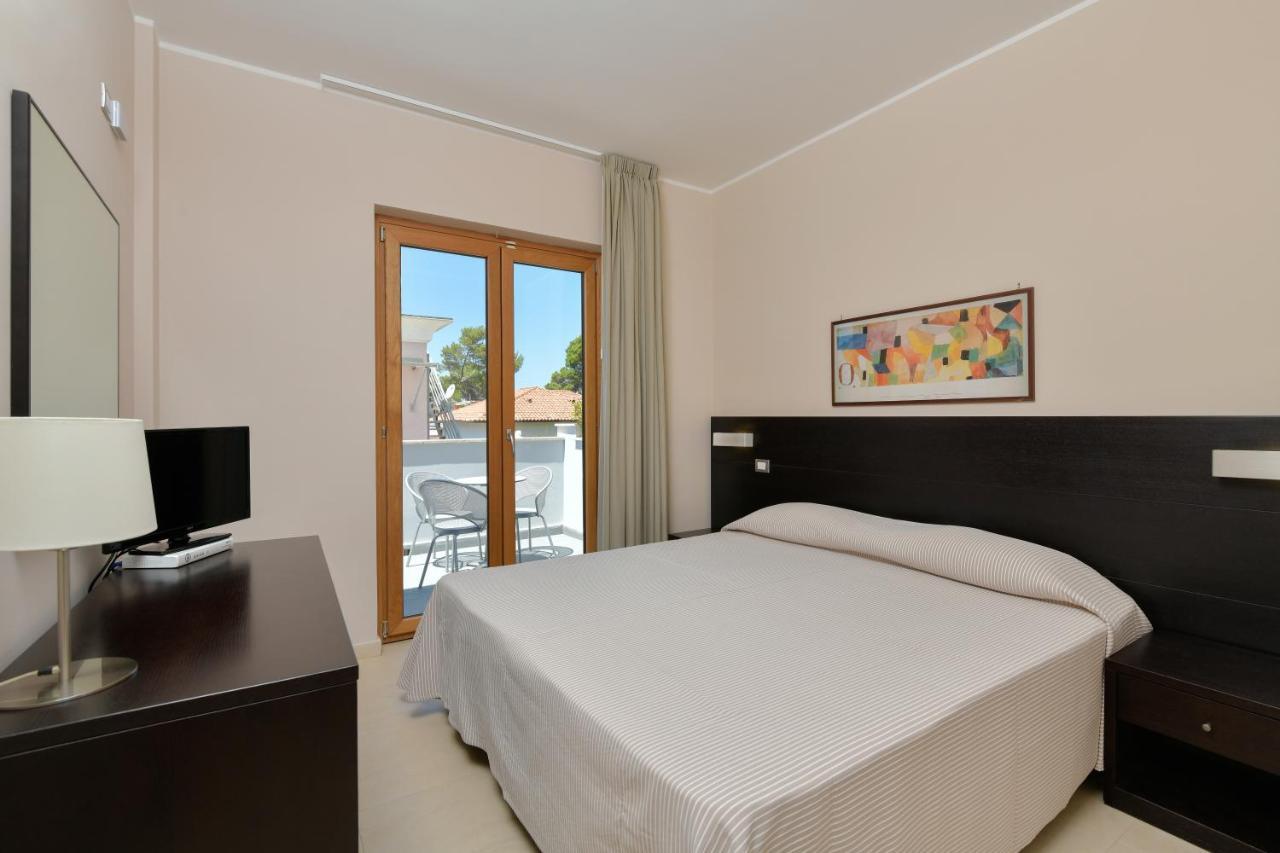 Hotel Mareluna Castellabate Esterno foto