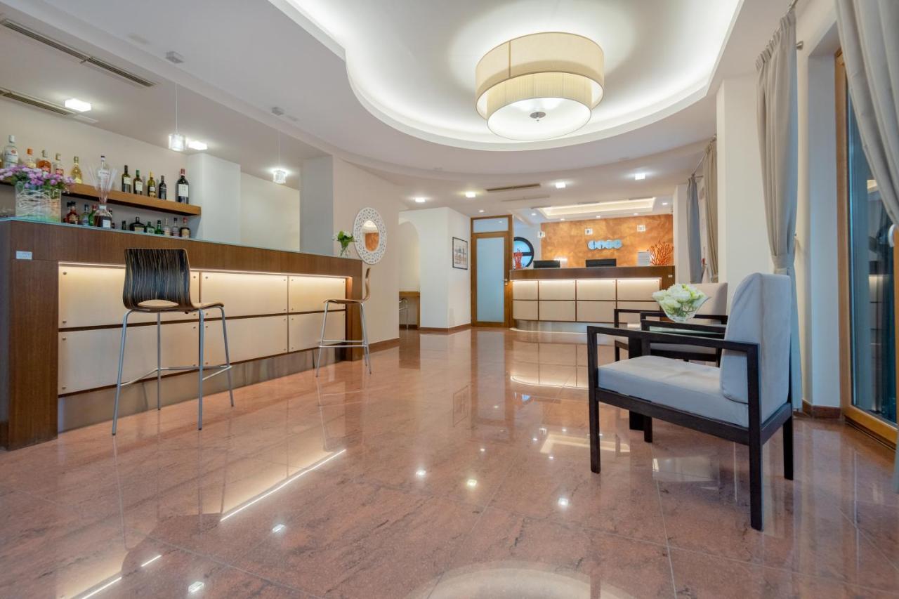 Hotel Mareluna Castellabate Esterno foto