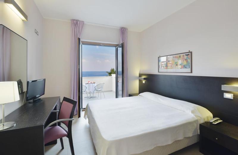 Hotel Mareluna Castellabate Esterno foto